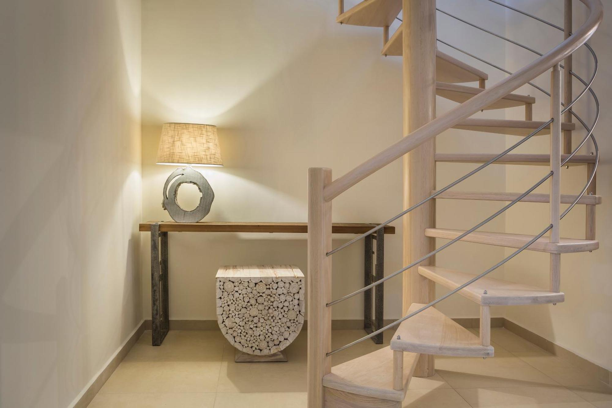 Meliti Waterfront Suites Karavomylos Exterior foto