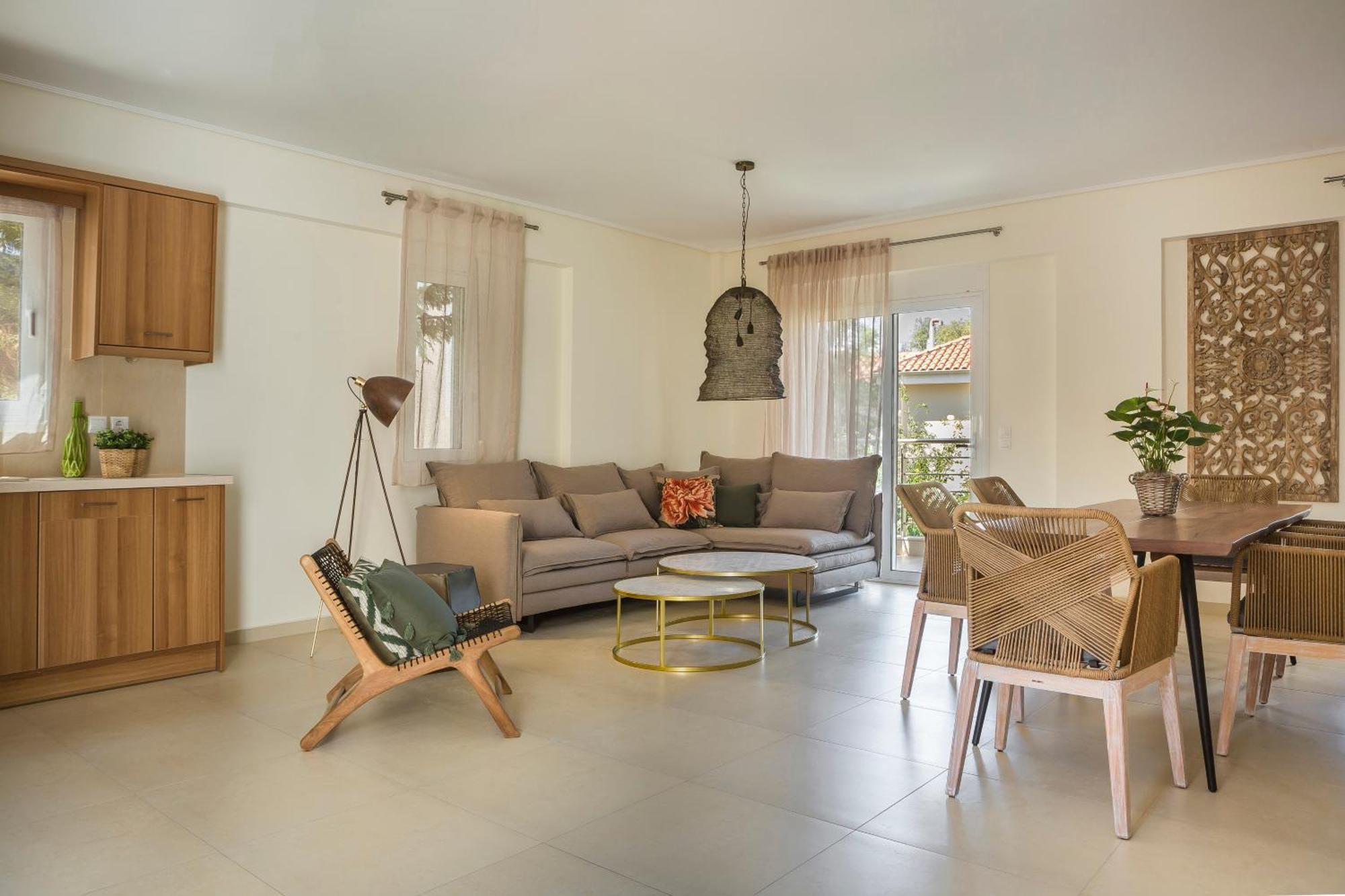 Meliti Waterfront Suites Karavomylos Exterior foto