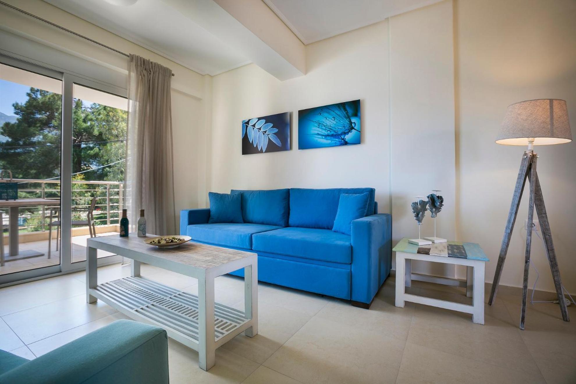 Meliti Waterfront Suites Karavomylos Exterior foto