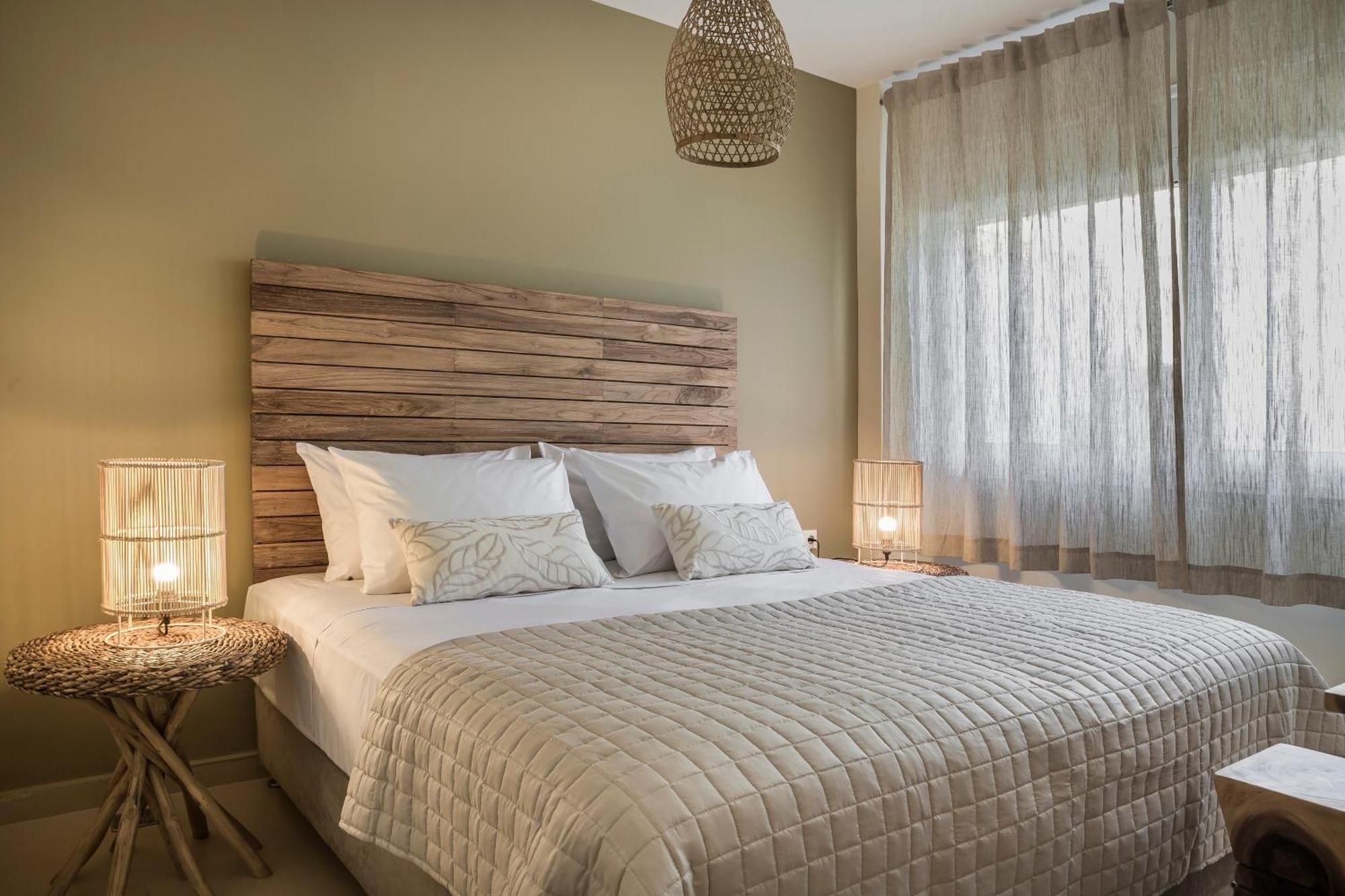 Meliti Waterfront Suites Karavomylos Exterior foto
